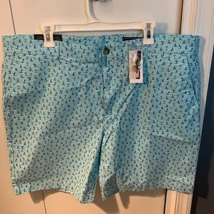 NWT vineyard vines men’s shorts sz40
